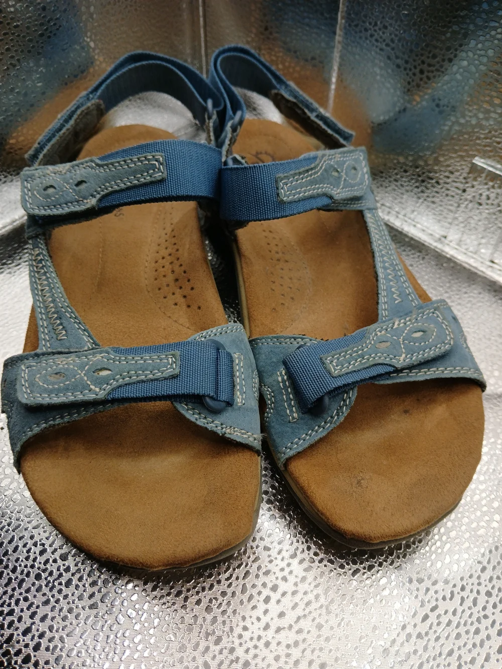 Earth Origins Blue Strappy Sandals Women's Size 7.5